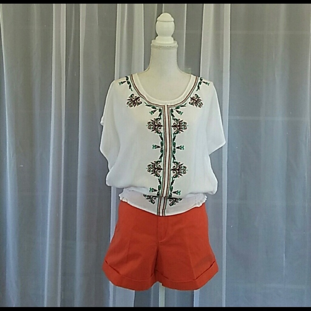 Ariat Top
